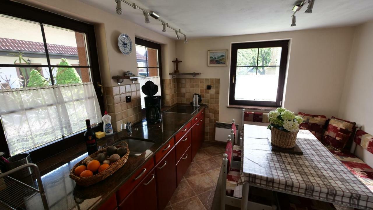 Apartman Kristina Ivachnova 49 Bešeňová Exterior foto